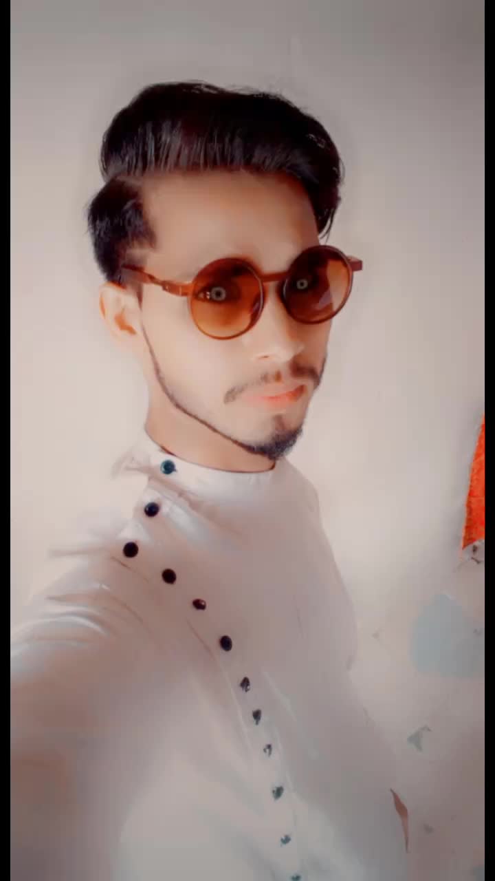 @user1833276872337