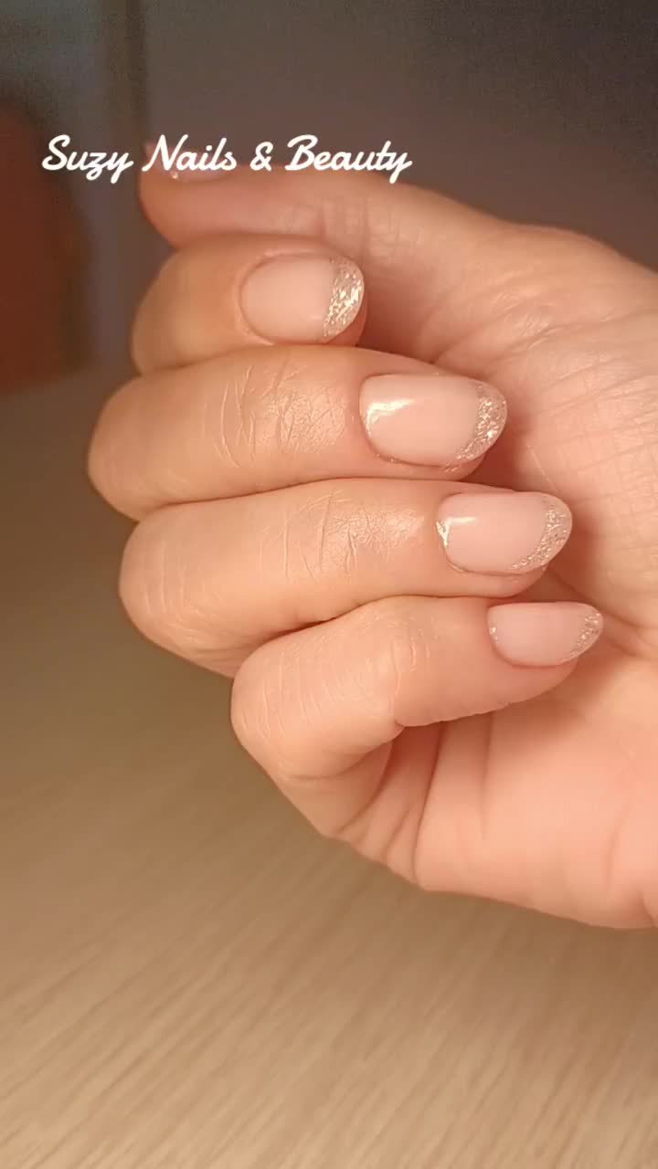 @Suzy Nails & Beauty