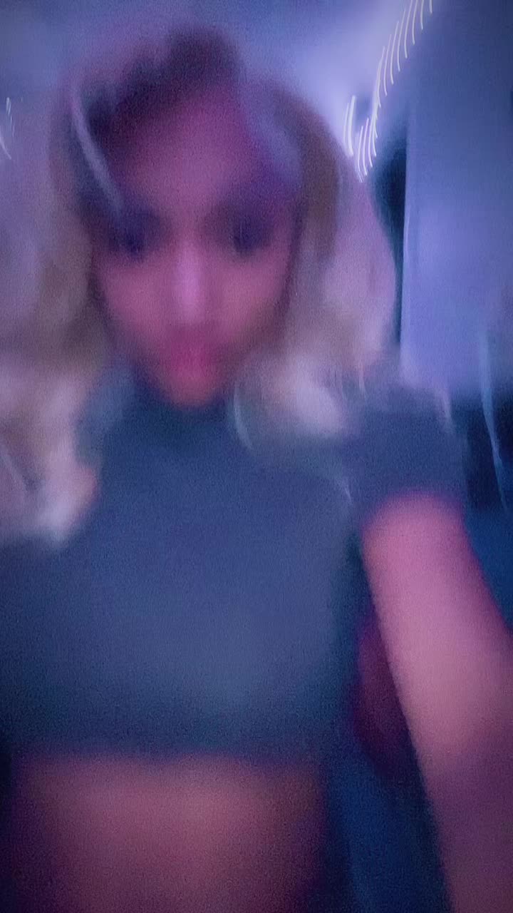 @destanydenise