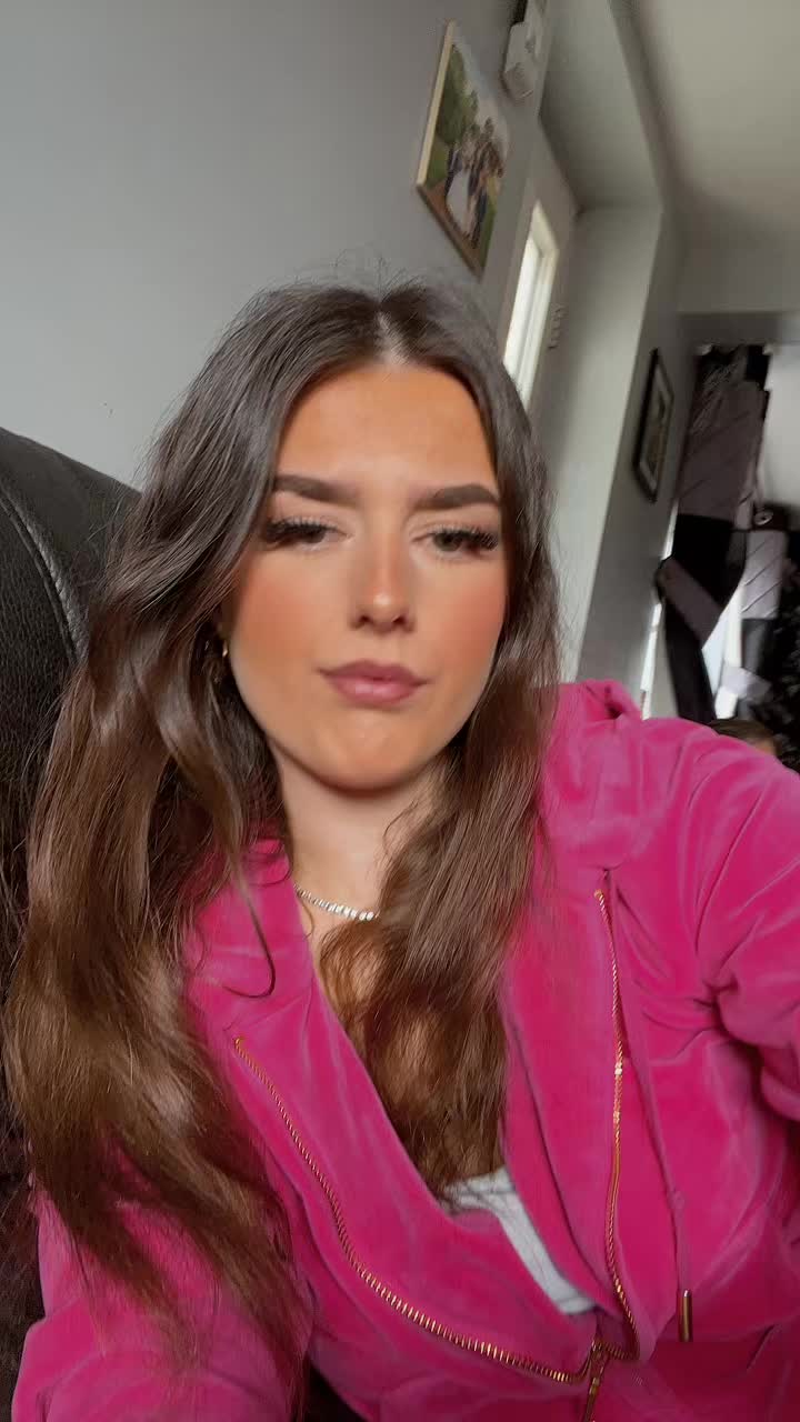@Andreagurneyxx