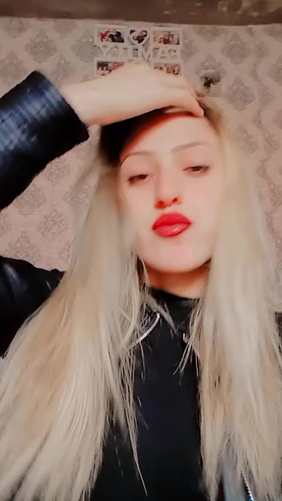 @🖤