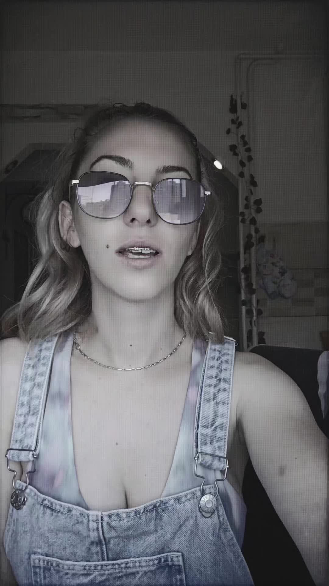 @Maria