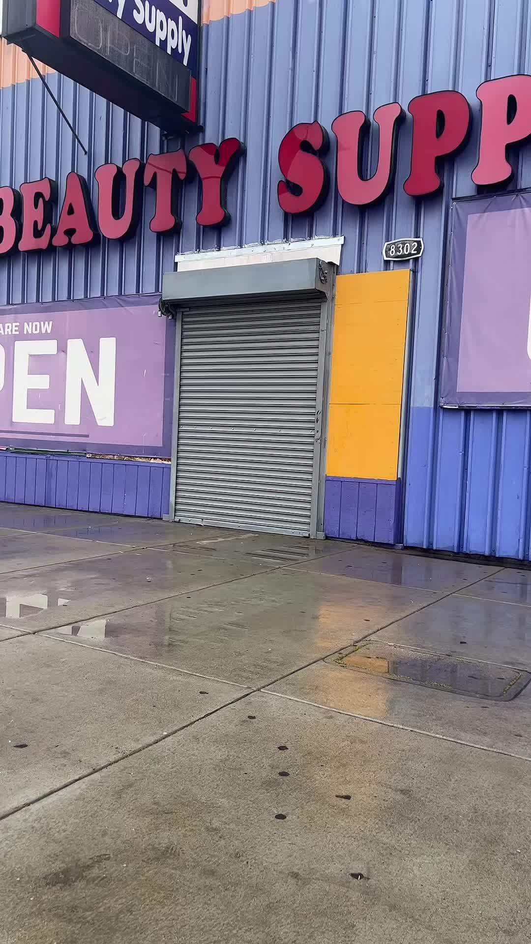@beetchaworld