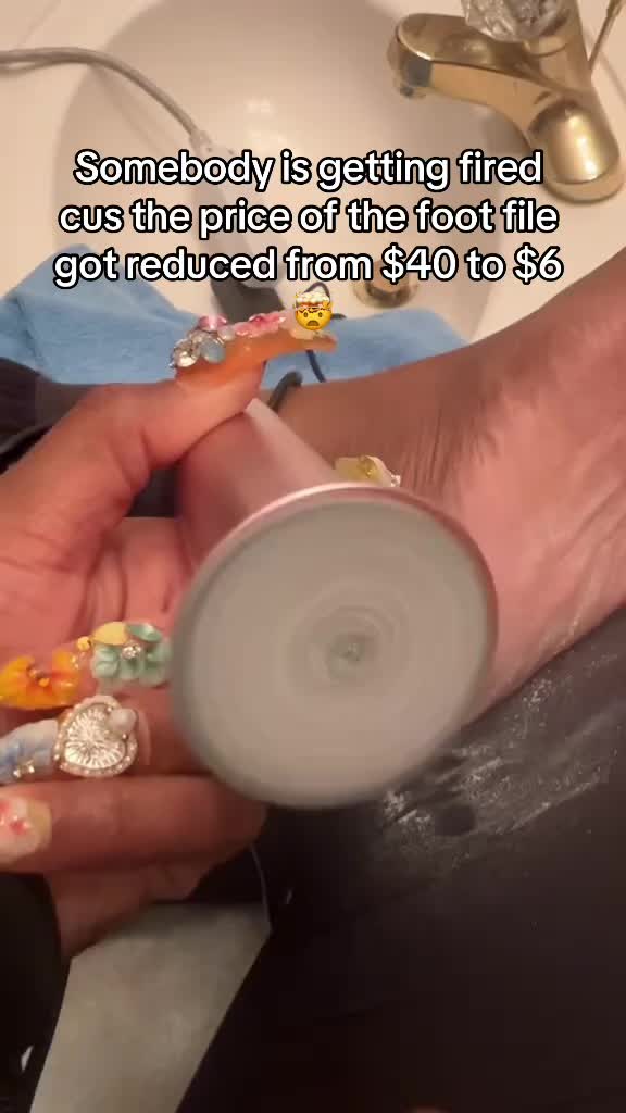 @JokeWorld 🤣