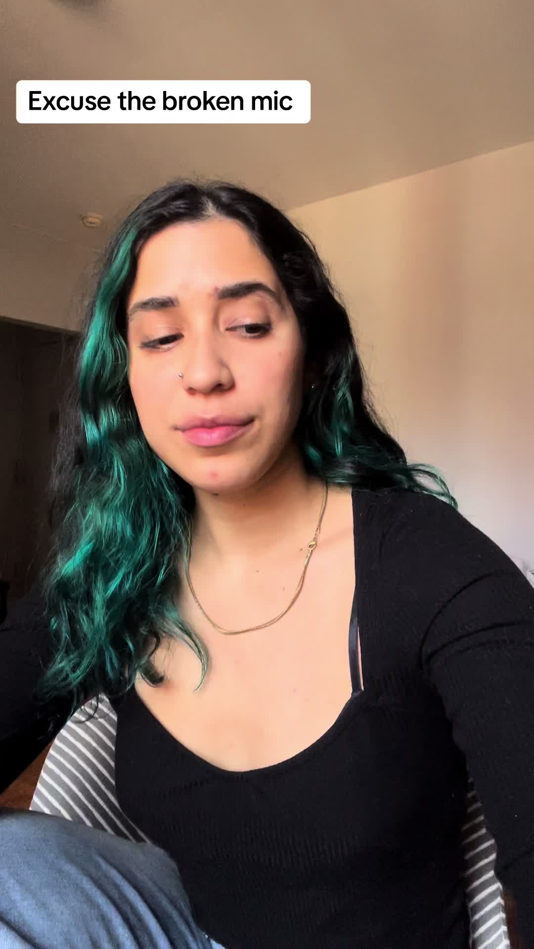 @Chariv_Art