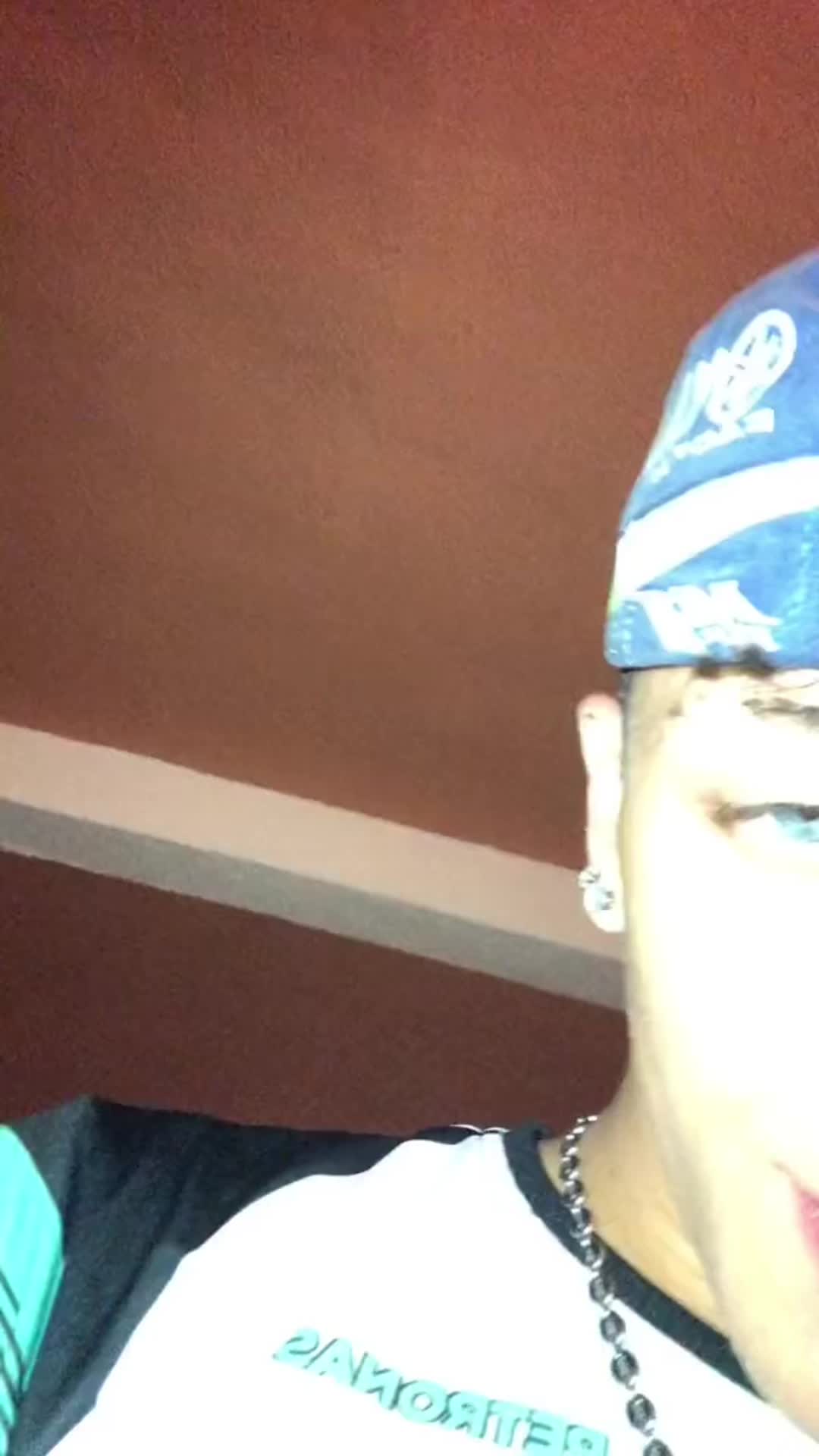 @ENZO LA 🇹🇹