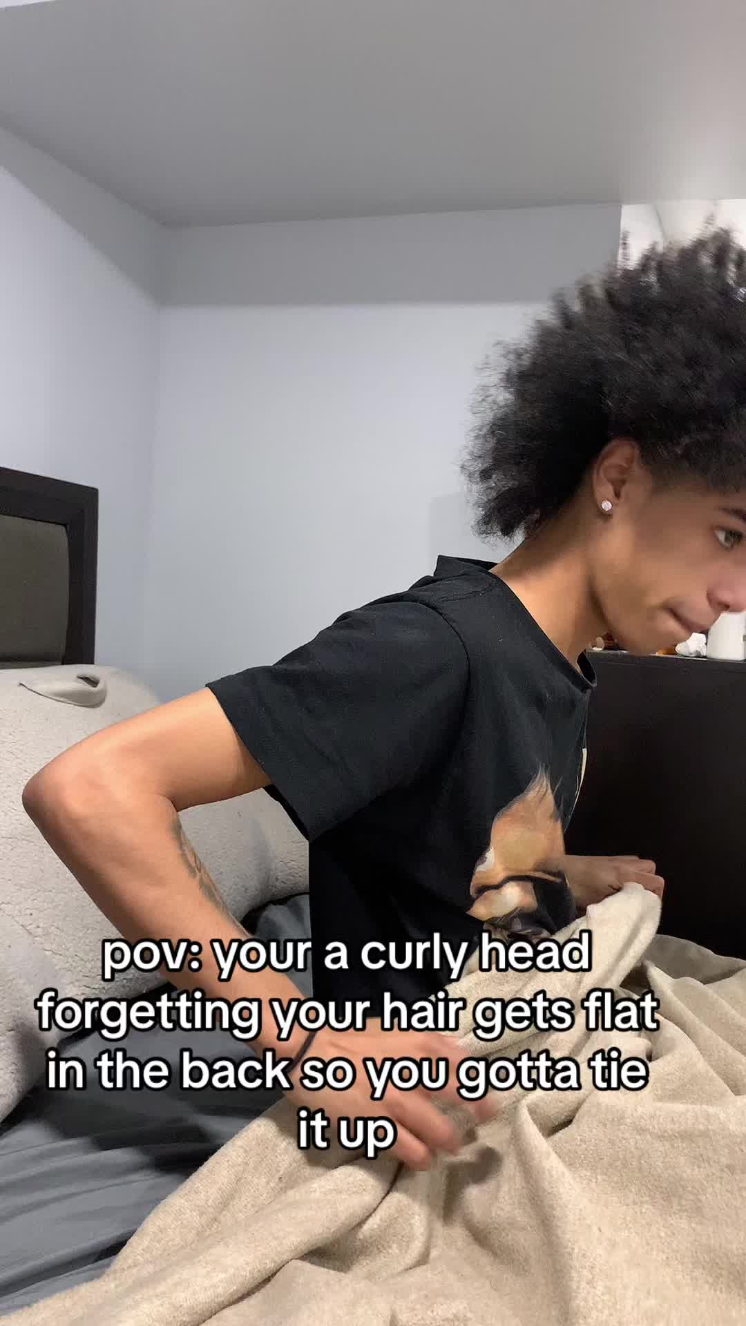 @zeus 🖤