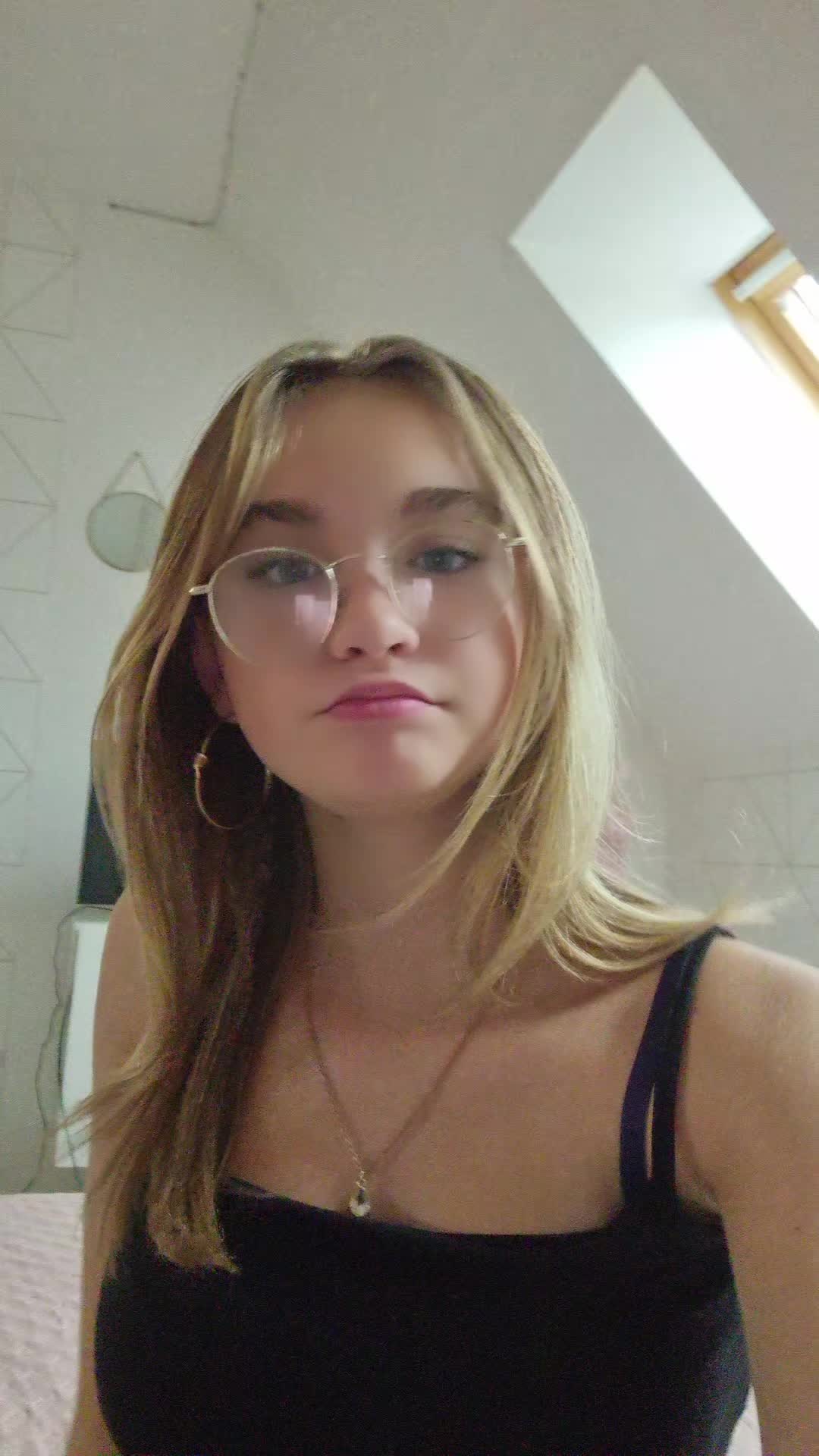 @L'