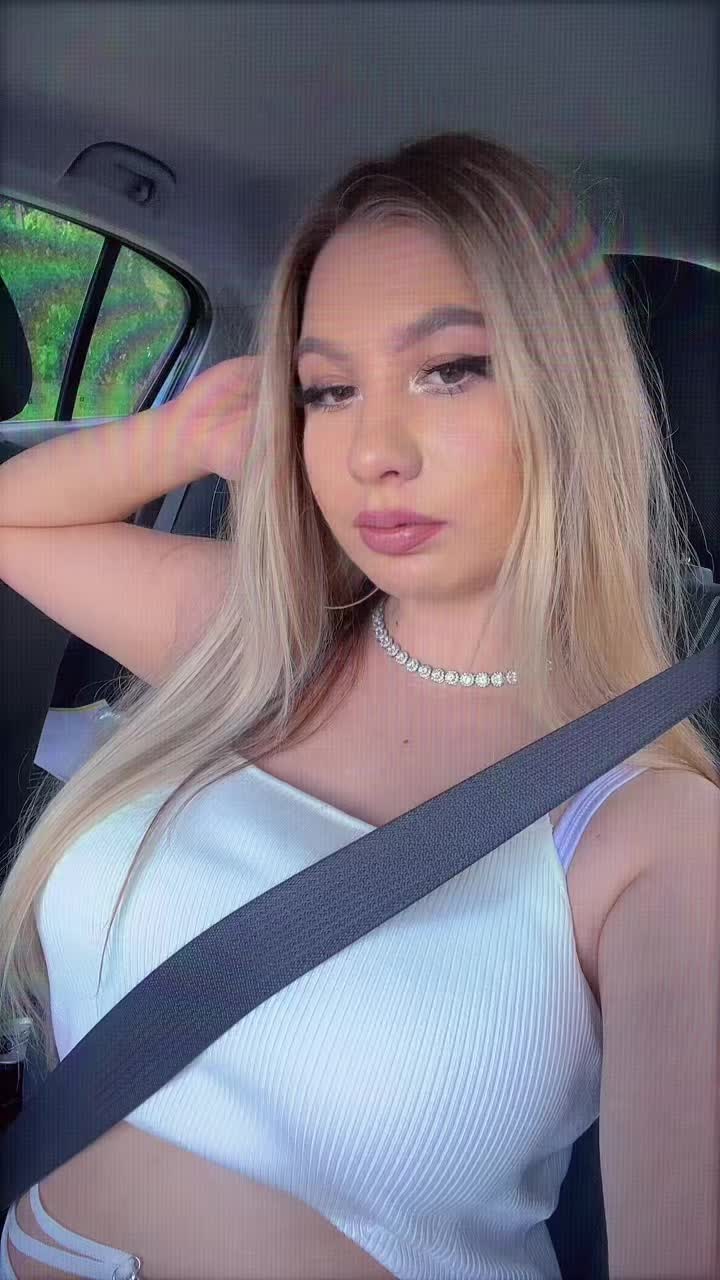 @Denisa