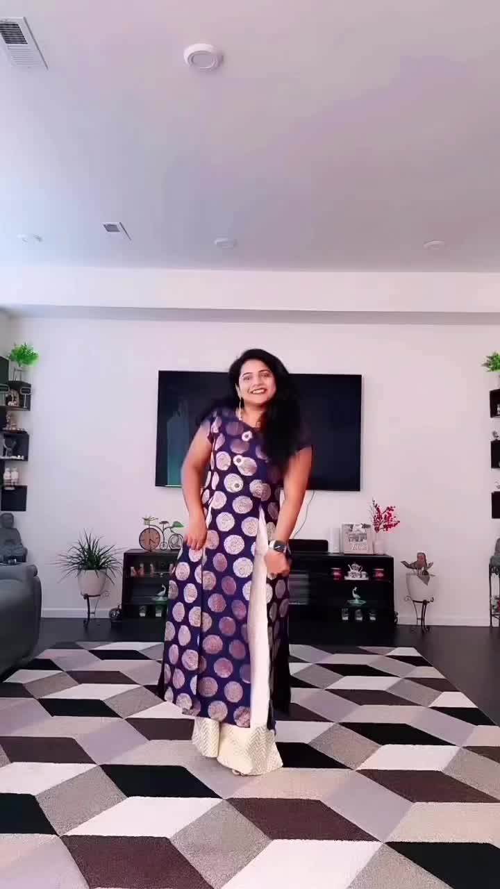@Bharathi 👸👰