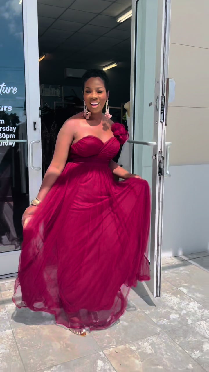 @Edge Couture