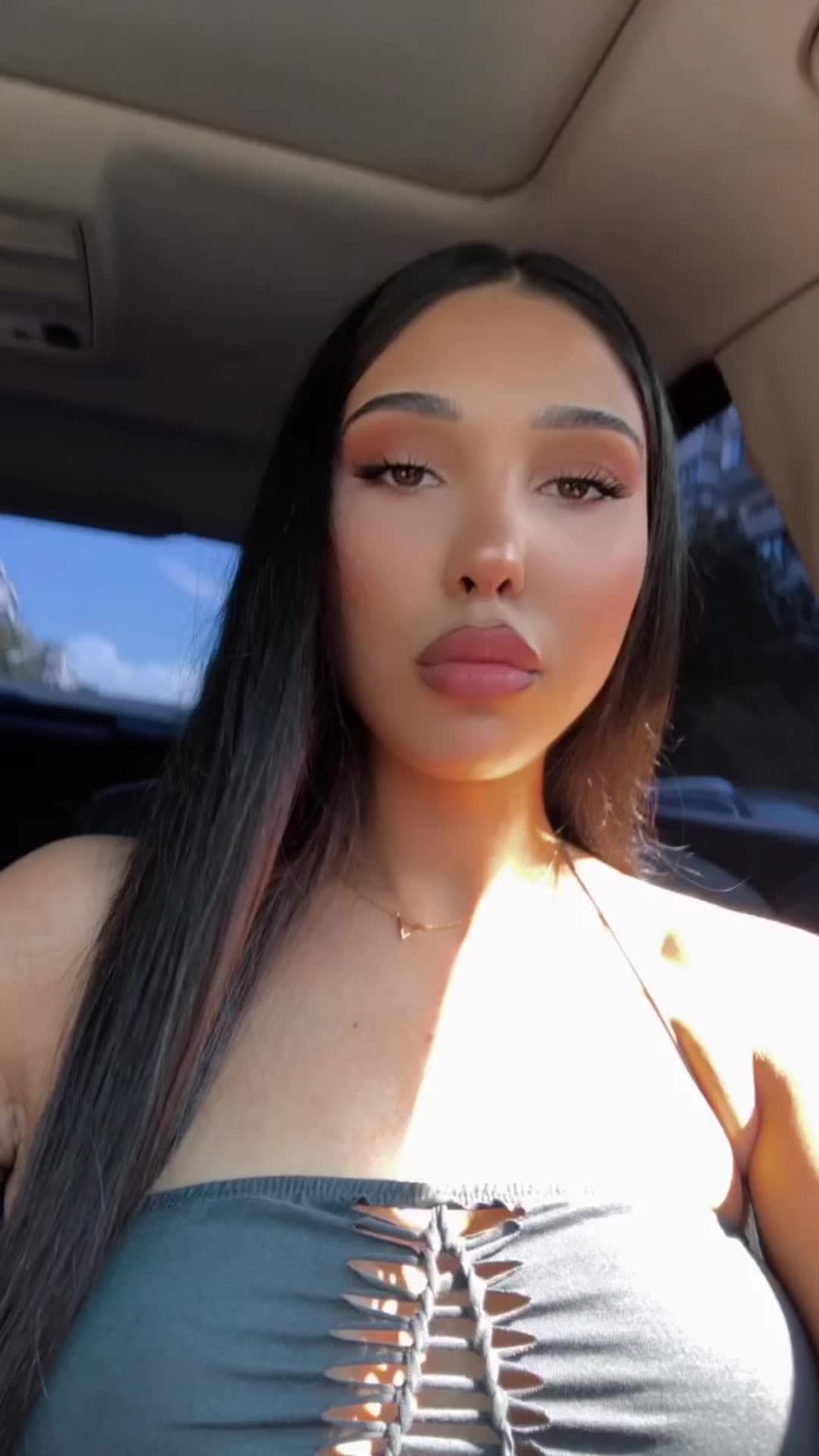 @naomimihai31