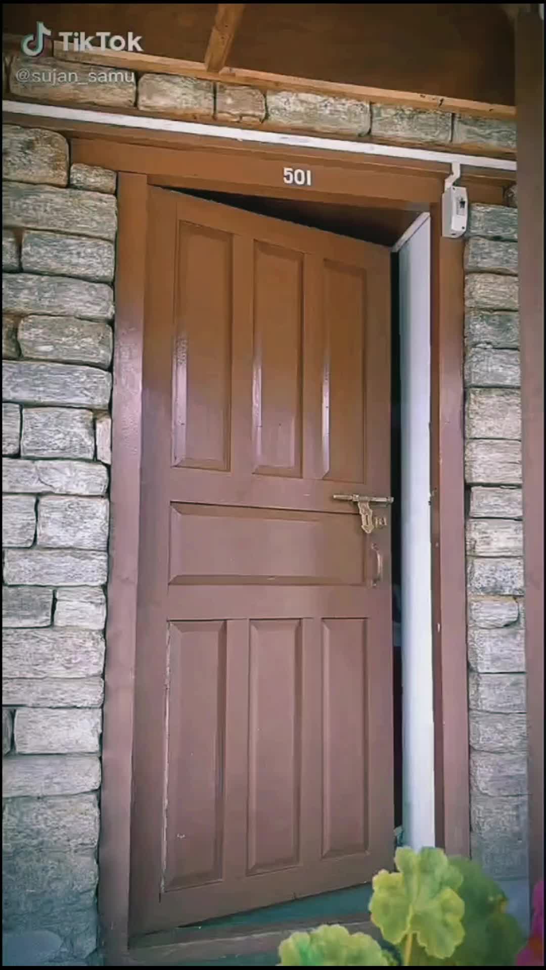 @𝓢𝓾𝓳𝓪𝓷❤️