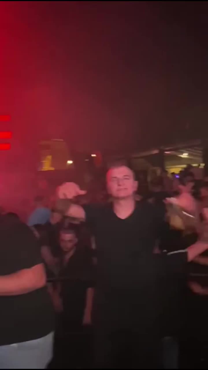 @Haxhi
