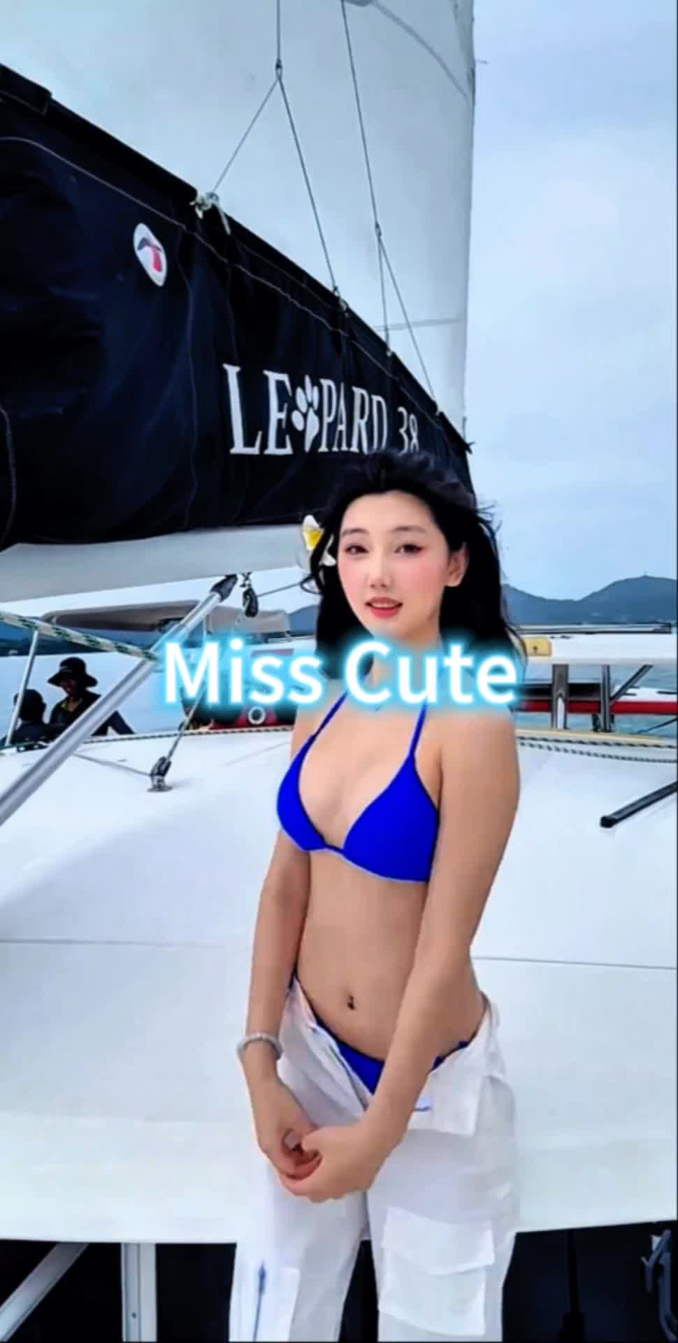 @Bikini Beauty