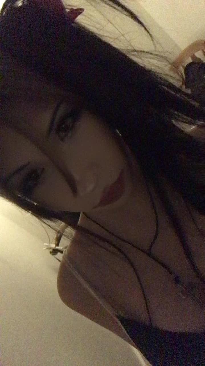 @somegirlxybz