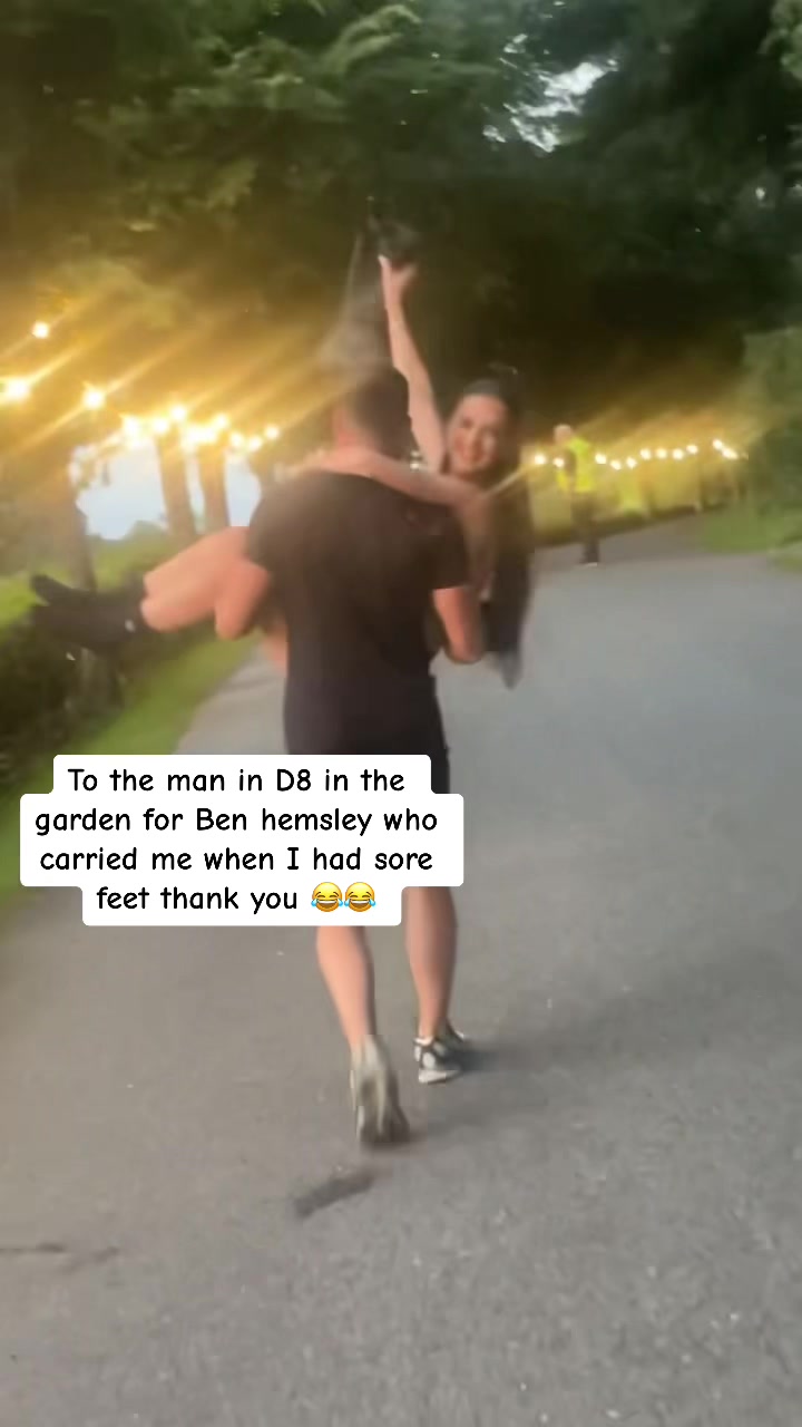 @B E T H 🌸🩷☮️