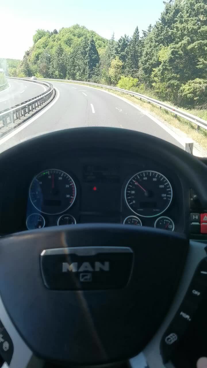 @Kostas Mpakos
