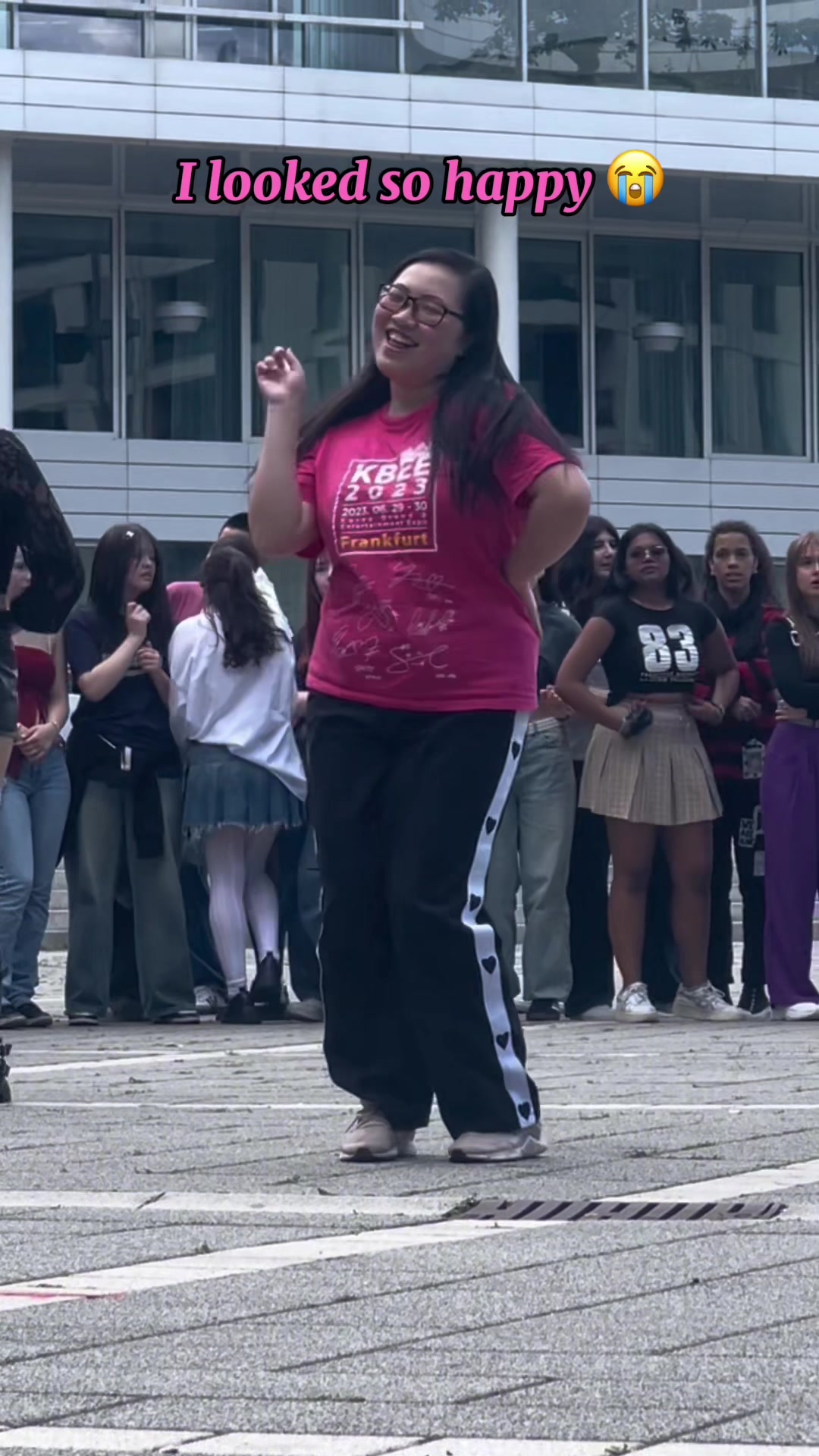 @Dancing Himi ๐ป๐ณ