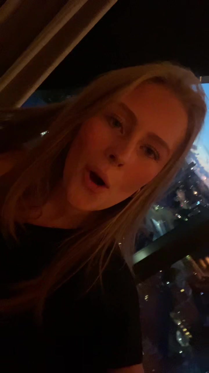 @ELLAAA