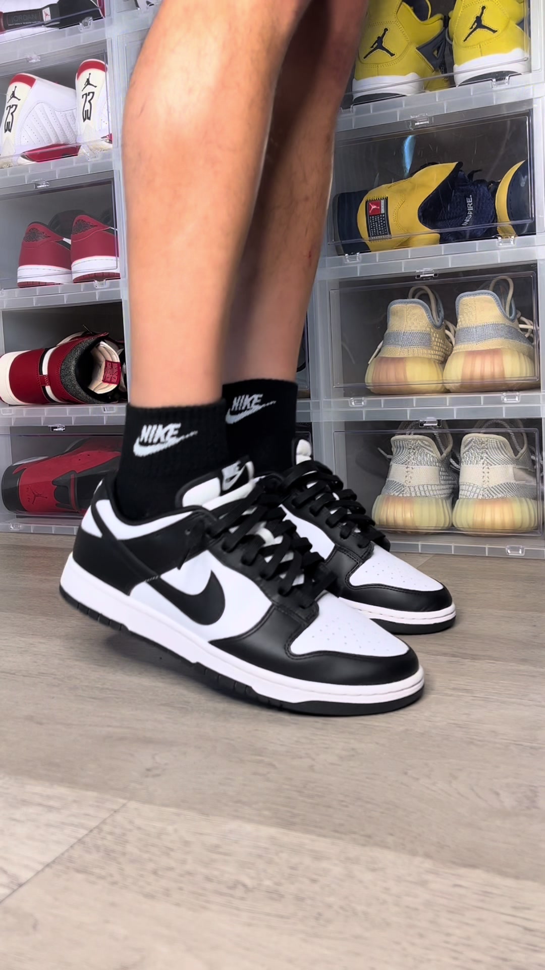 @MrSneakerWall