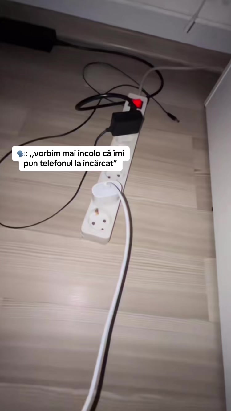 @╋━