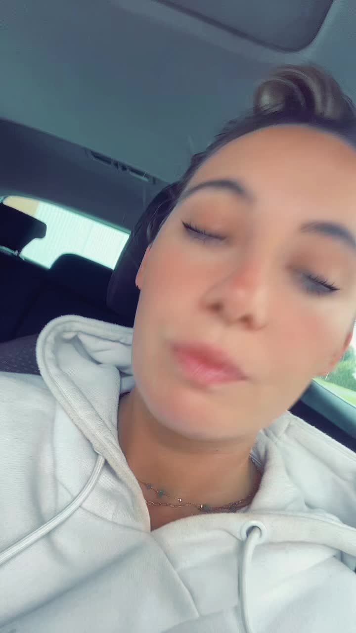 @yess
