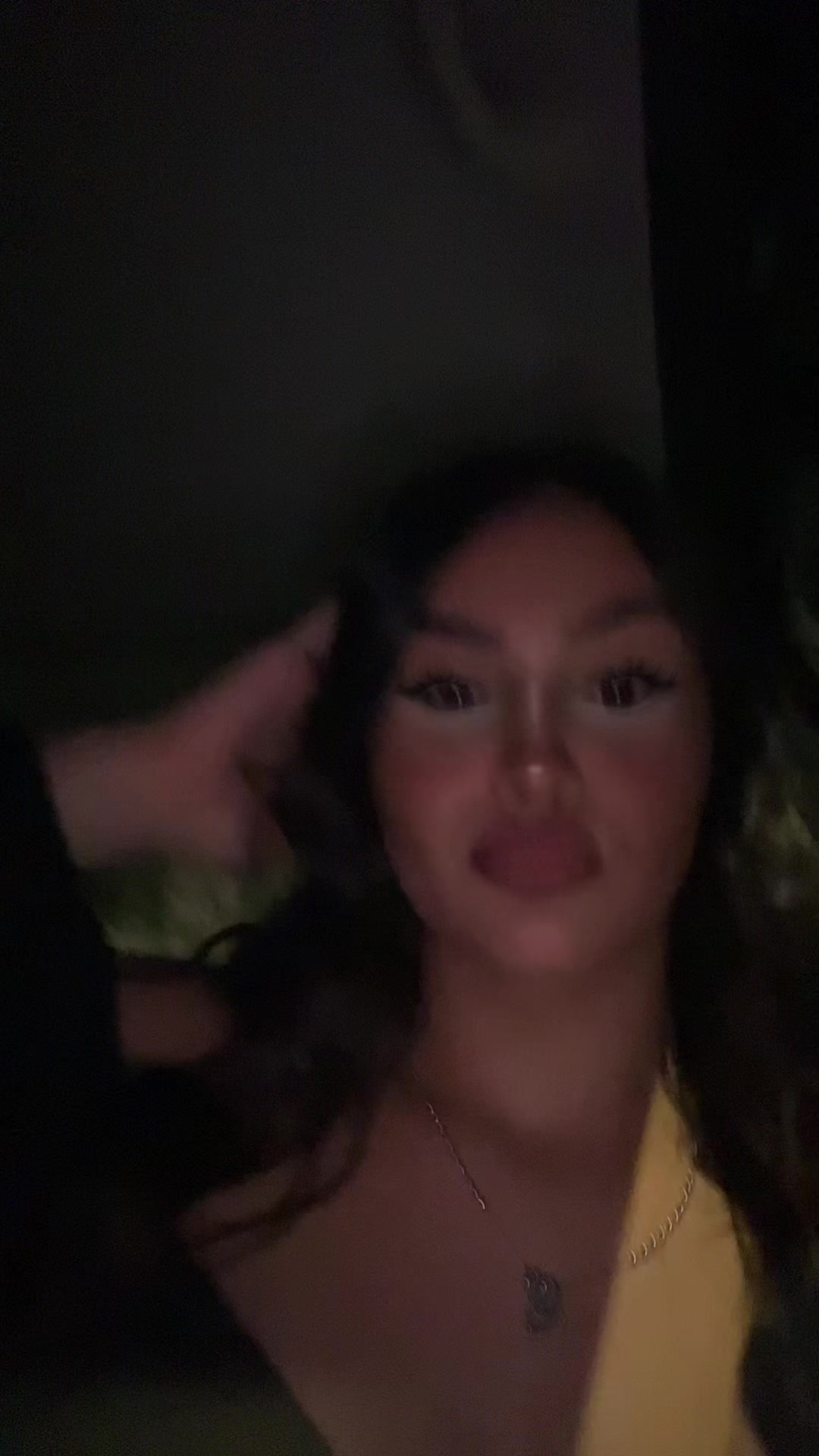 @A N N A C H I A R A 🦋