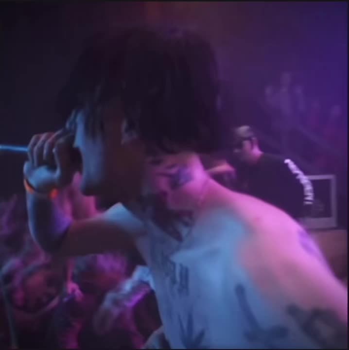 @♱