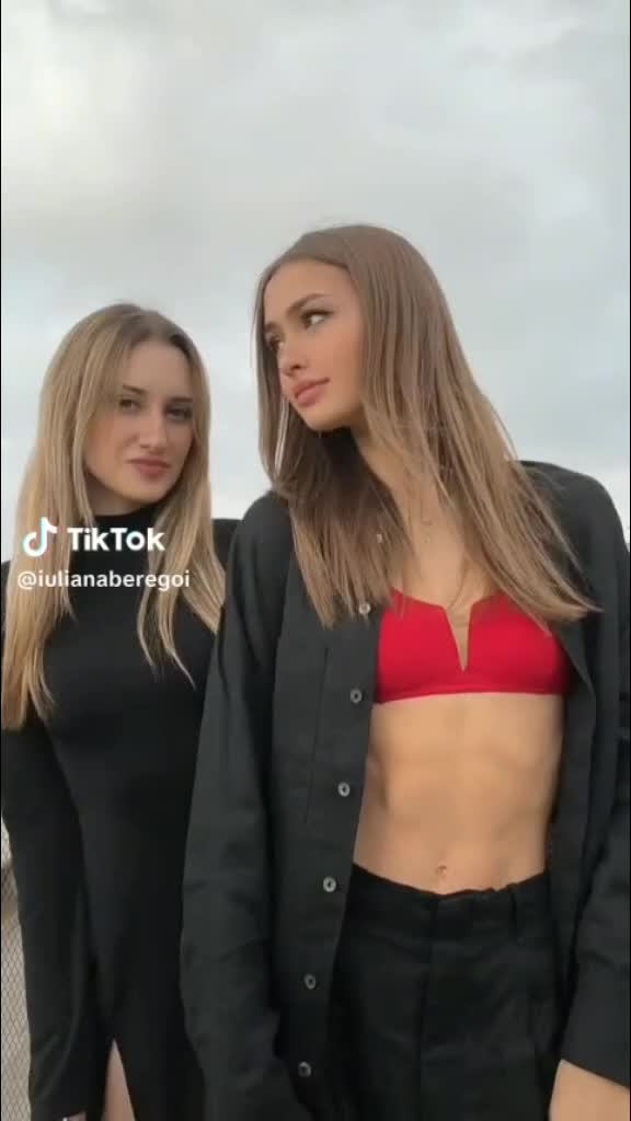 @Cezara_ Cristescu