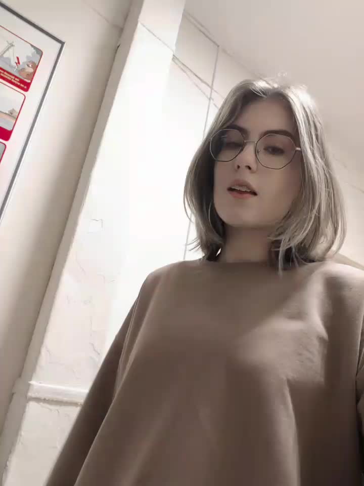@Alena Dizertir
