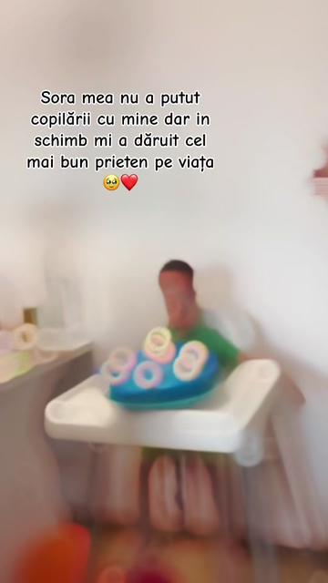 @Roxi