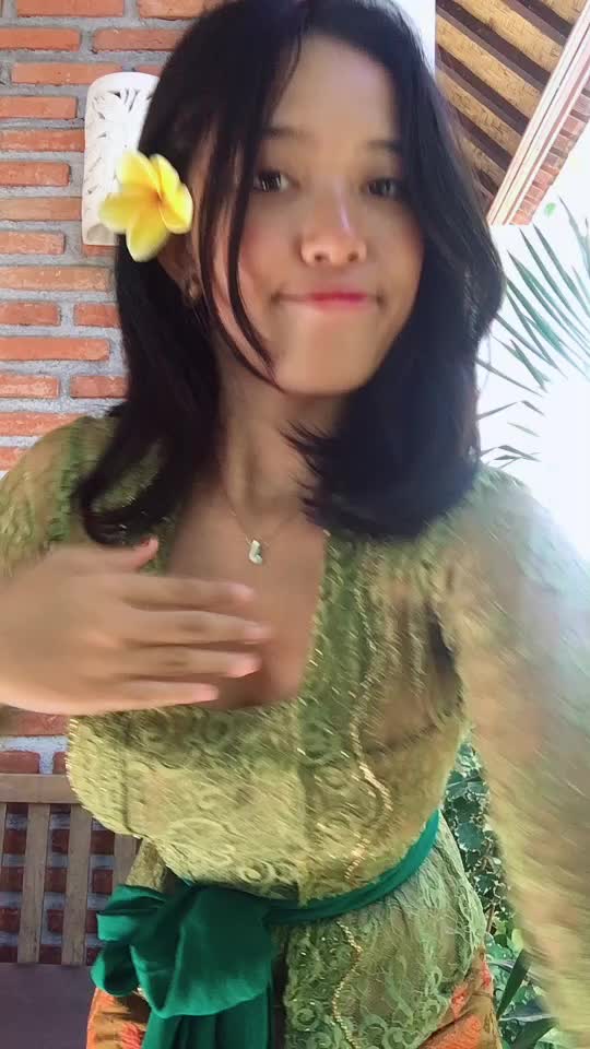 @Nikyjeje65