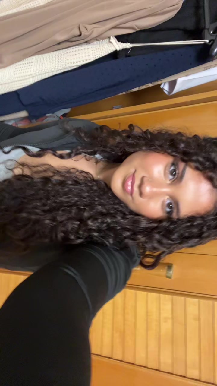 @whoiissnana