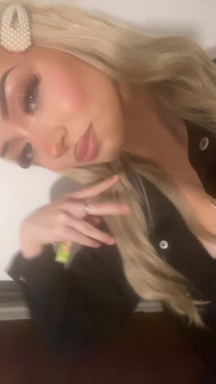 @ellieexnn