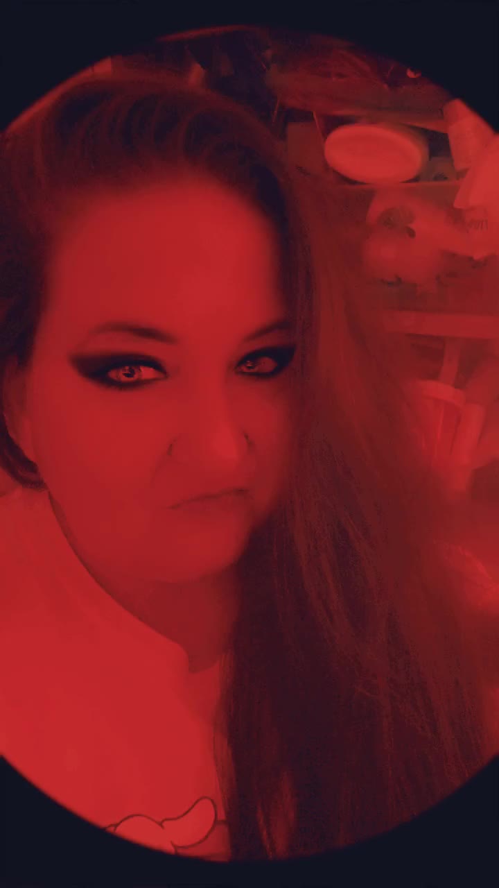 @🤘jeni🤘