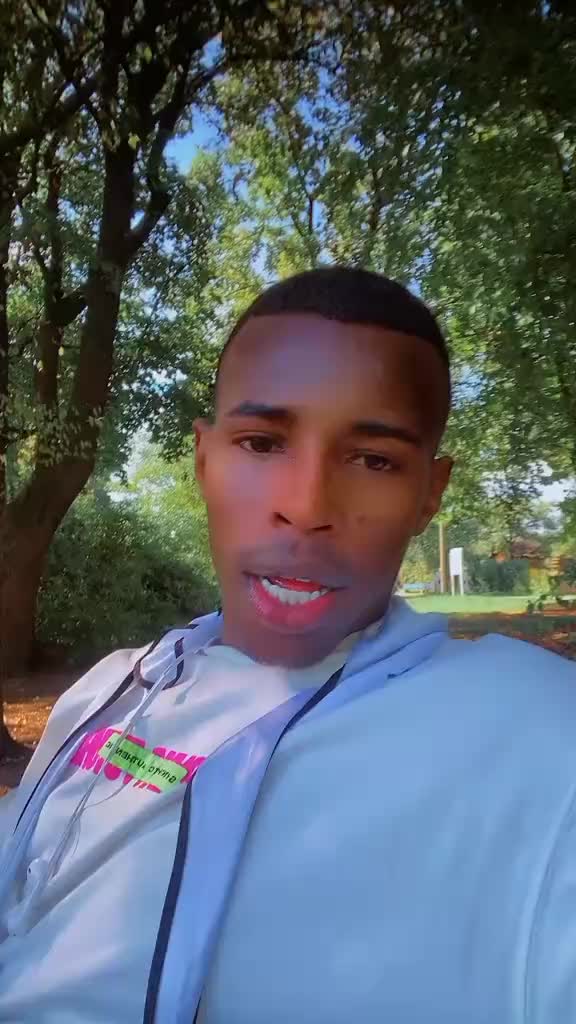 @Anasfolxumo