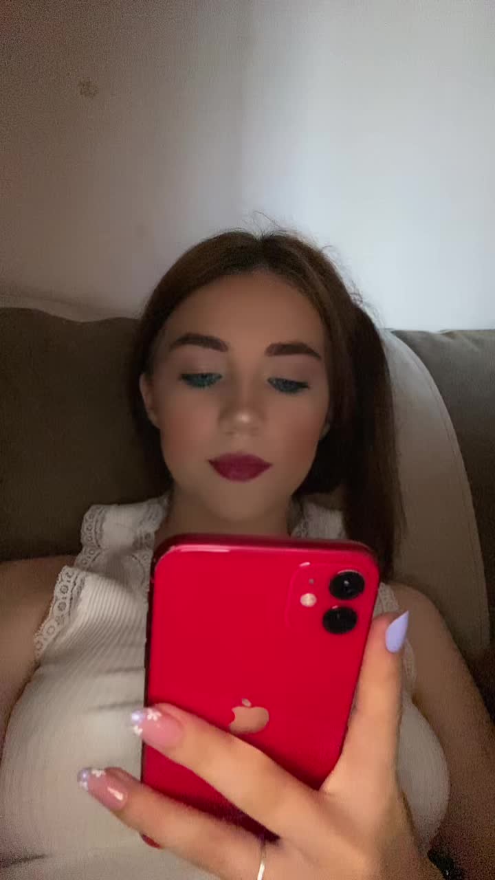 @_deniiiiz