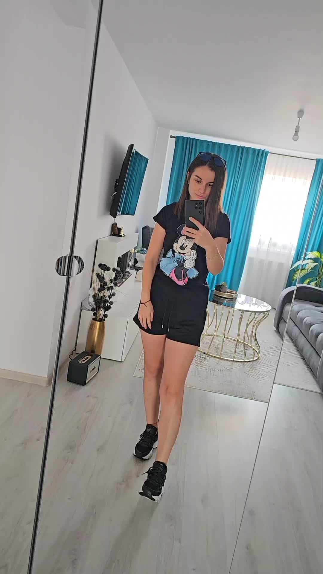 @Ana-Maria Herisanu
