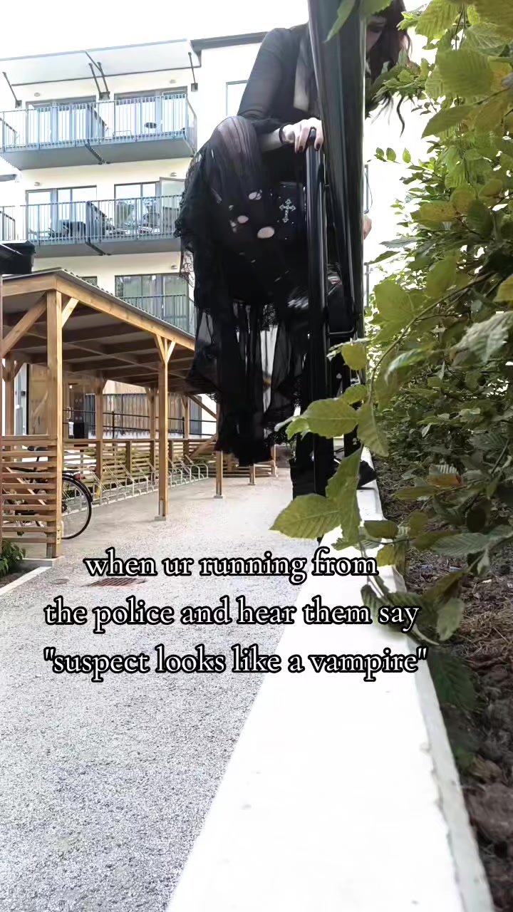 @𝕾𝖆𝖗𝖆 𝖑𝖗 𝖓𝖌𝖙 🖤