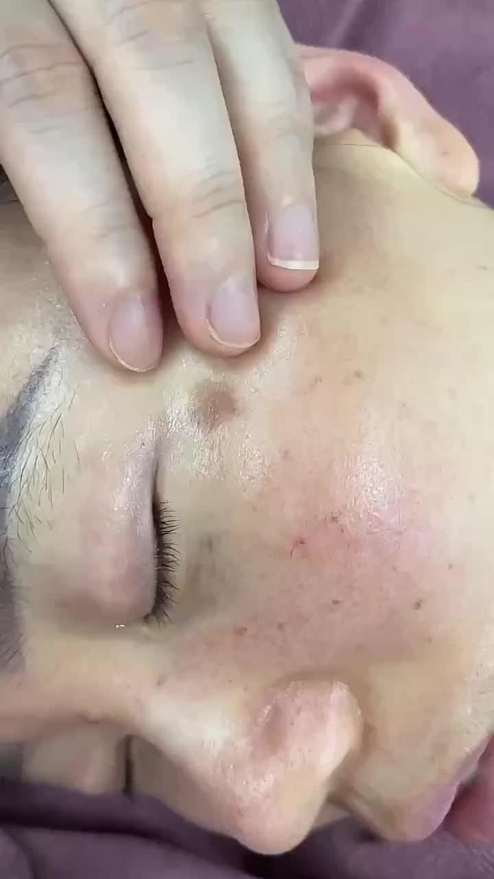 @Skincare Queen👑