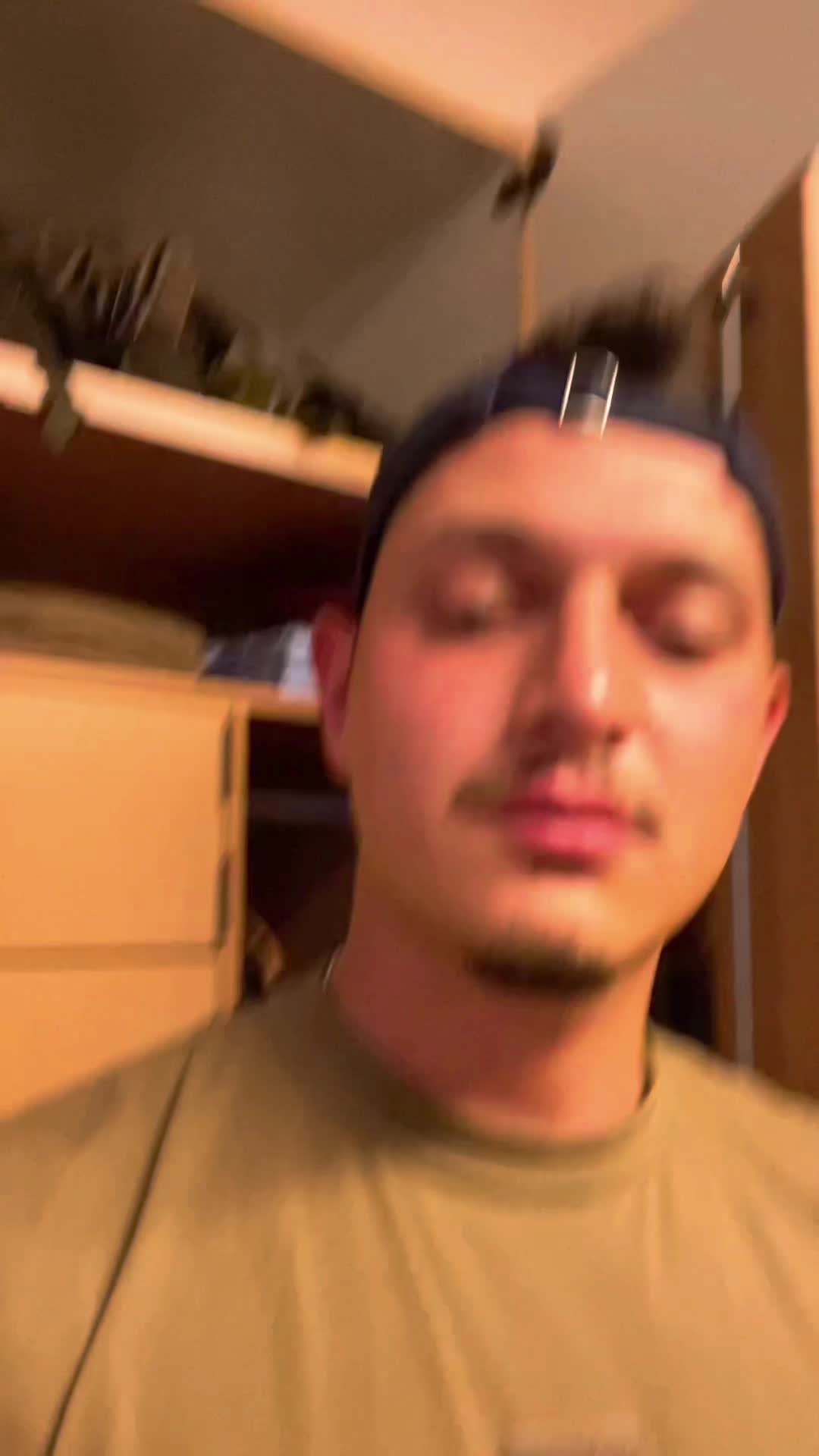 @D_c
