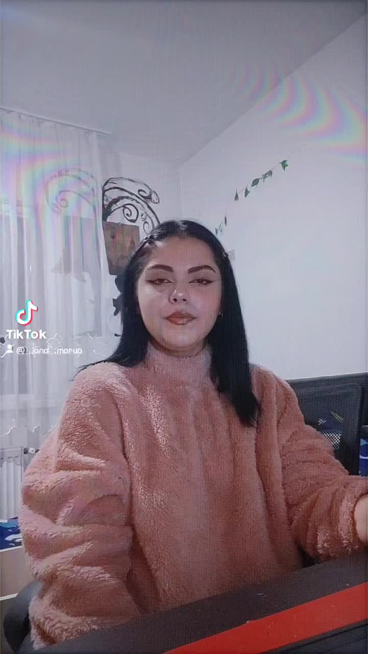 @ana_.maria
