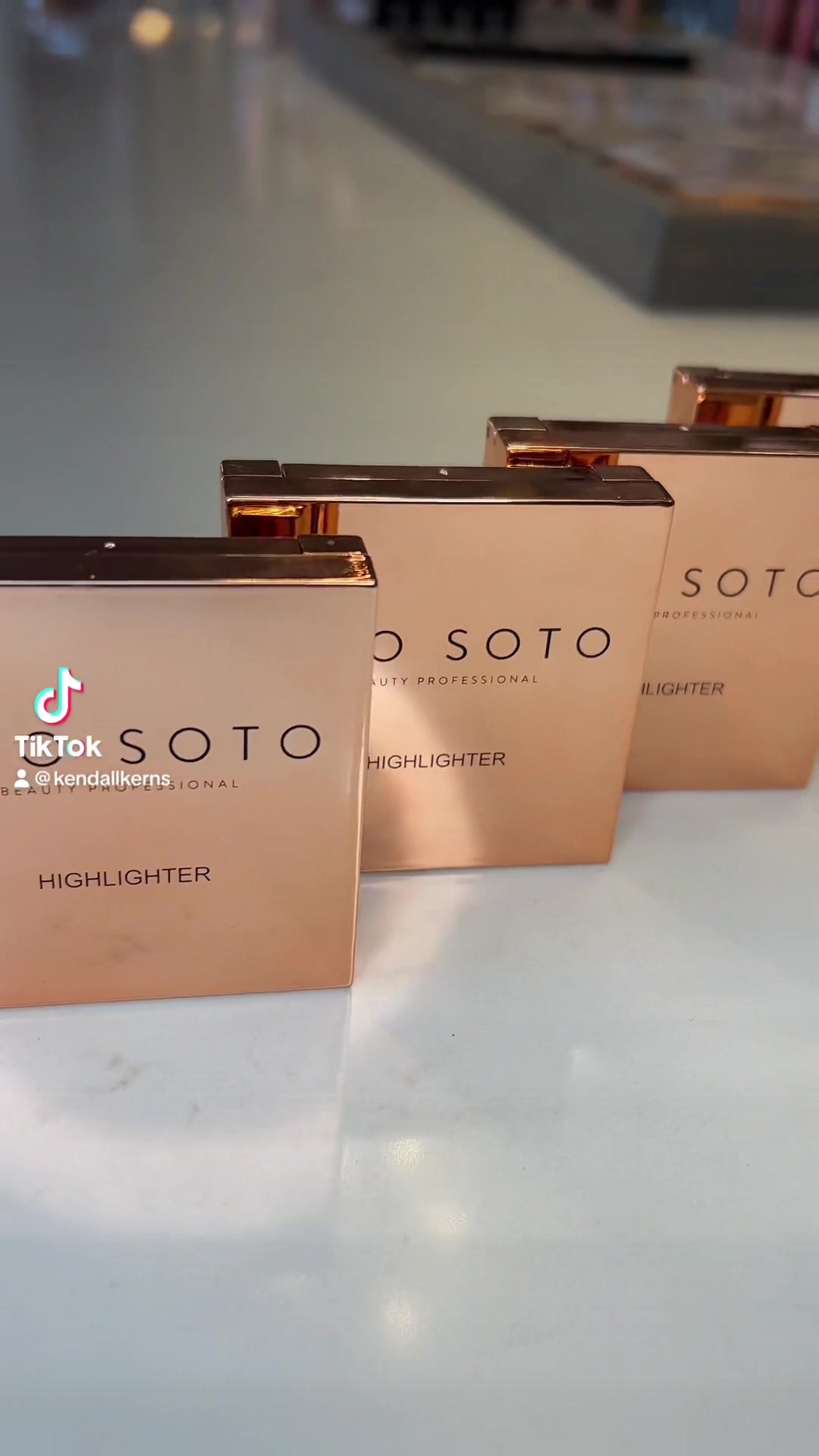 @Pro Soto Beauty Studios
