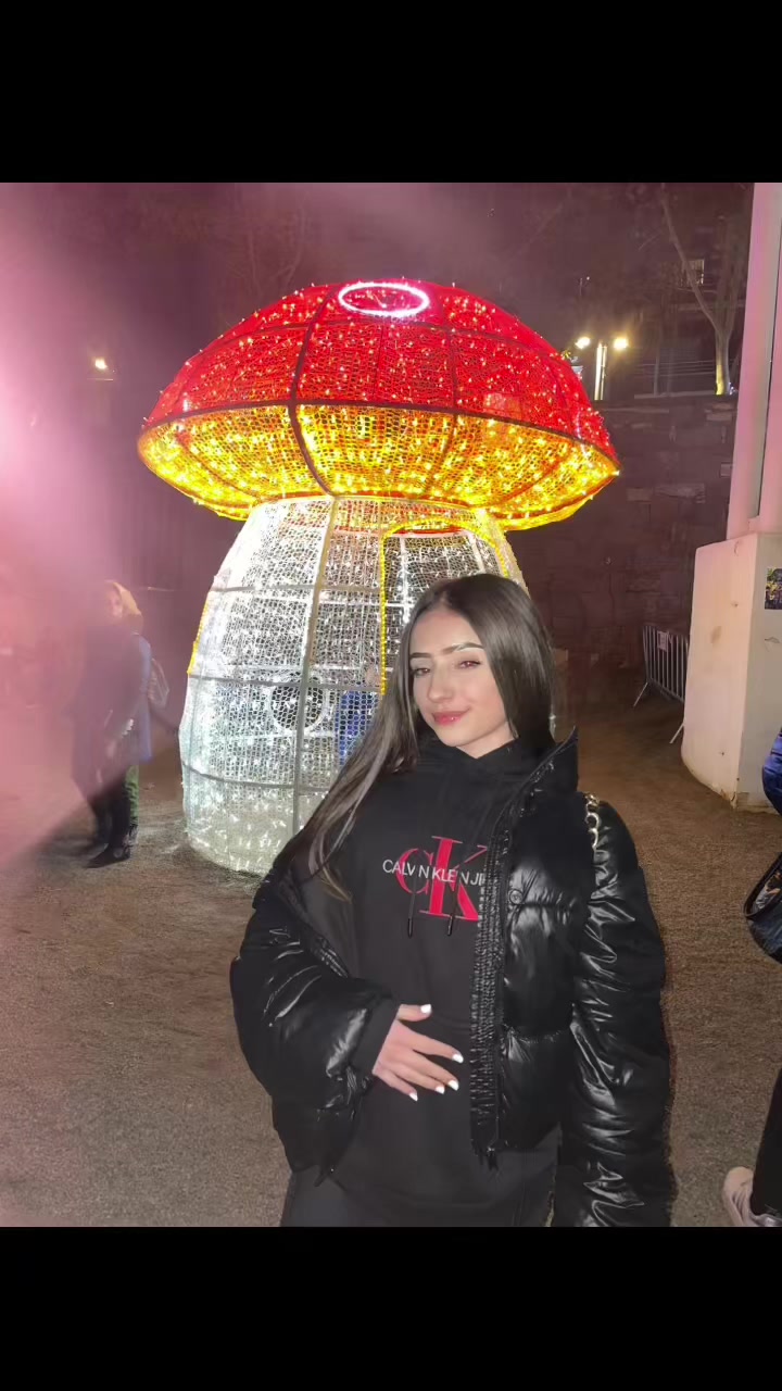 @◼️claudia◼️