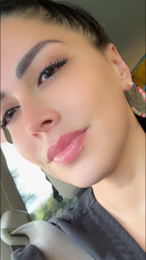 @Mymelody🇨🇴