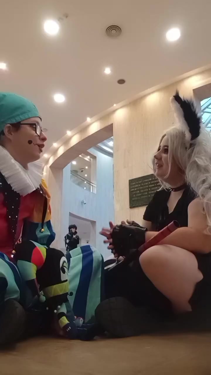 @Bean is Cosplaying ✨