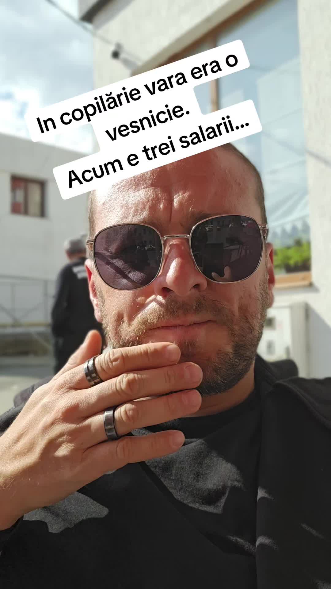 @baiatu' cu drona