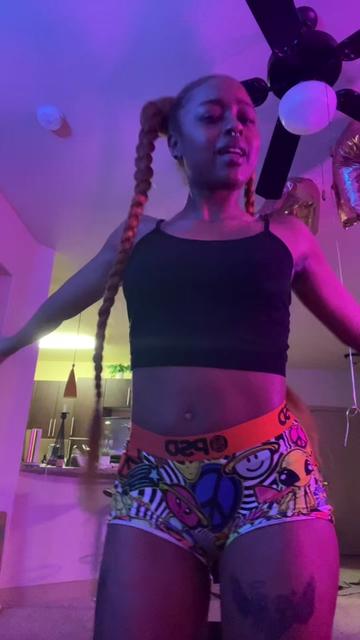 @destiny mira🧝🏾&zwj;♀️