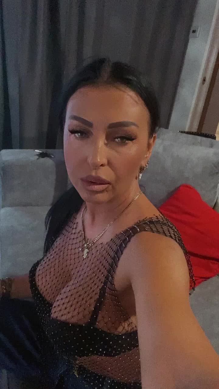 @Dominique✅